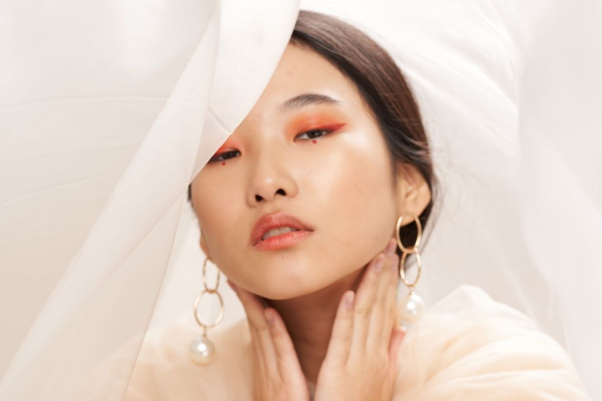 Top 25 best model poses for Fashion Photography