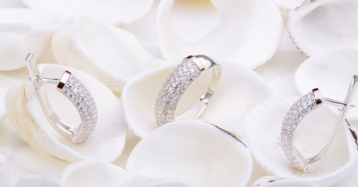 10 Best Background Ideas for Jewelry Photography